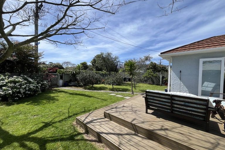 Photo of property in 93 Parkers Road, Tahunanui, Nelson, 7011