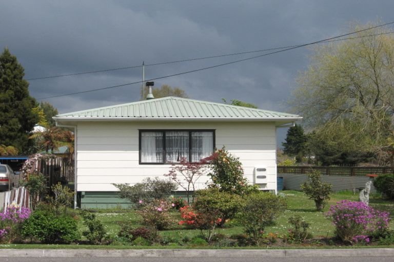Photo of property in 10b Lee Road, Hannahs Bay, Rotorua, 3010