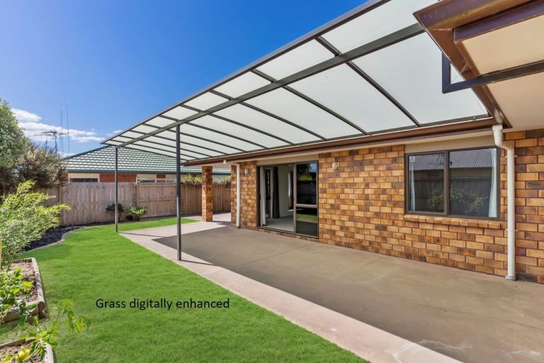 Photo of property in 24 Golden Courie Close, Papamoa Beach, Papamoa, 3118