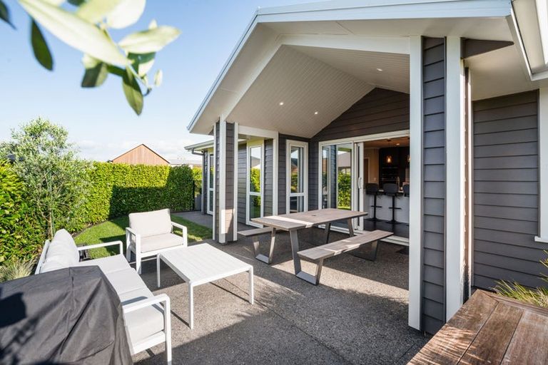 Photo of property in 2 Avian Place, Flagstaff, Hamilton, 3210