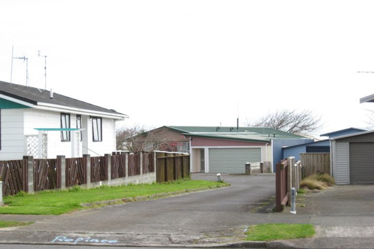 Photo of property in 44b Glamis Avenue, Bell Block, New Plymouth, 4312