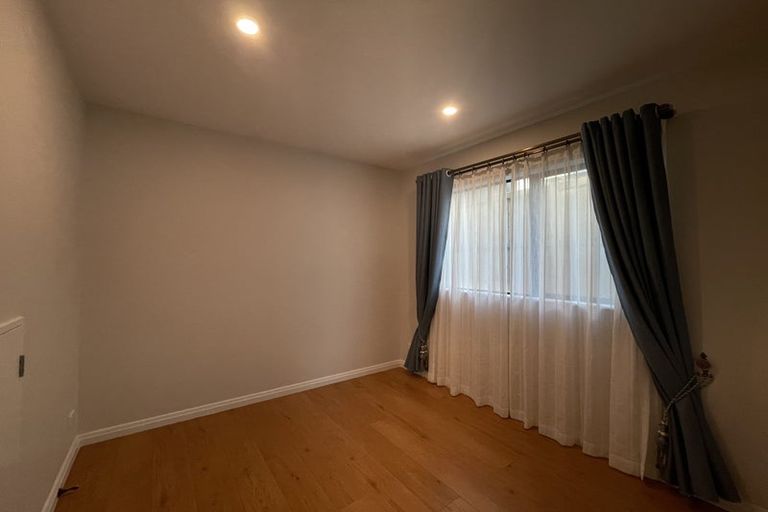 Photo of property in 323 Flat Bush School Road, Flat Bush, Auckland, 2019