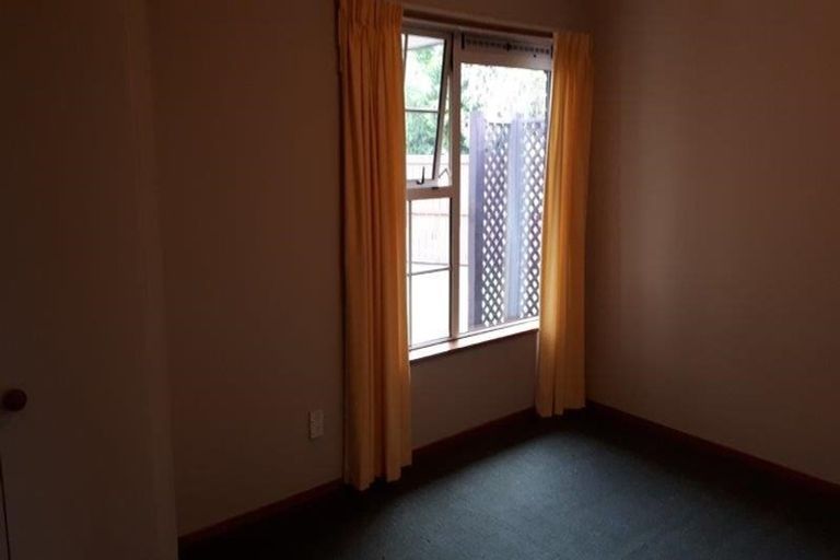 Photo of property in 16 Hewitts Road, Woodend, 7610