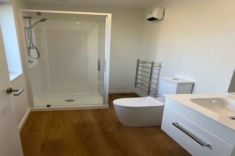 Photo of property in 16 Harry Manship Crescent, Halswell, Christchurch, 8025