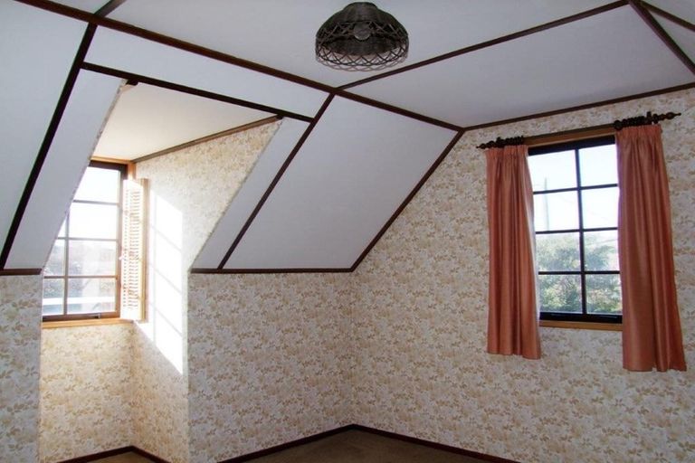 Photo of property in 1 Duthie Street, Milton, 9220