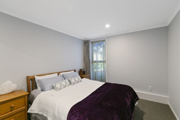 Photo of property in 38 Silverstream Road, Crofton Downs, Wellington, 6035