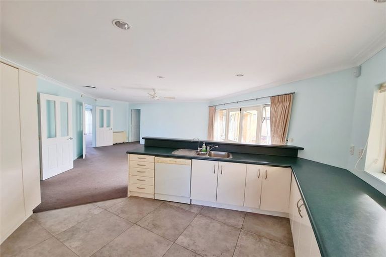 Photo of property in 17 Bramley Drive, Rototuna, Hamilton, 3210