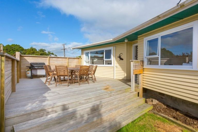 Photo of property in 3 Elizabeth Place, Ferndale, New Plymouth, 4310