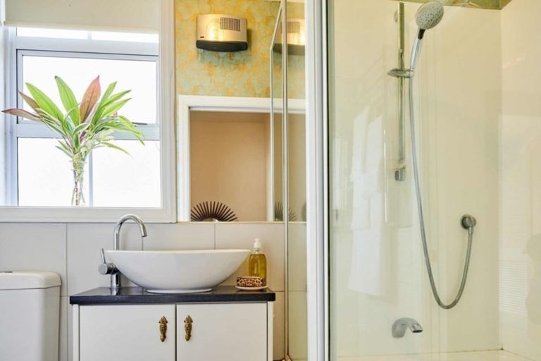 Photo of property in 1 Mcfarlane Street, Mount Victoria, Wellington, 6011