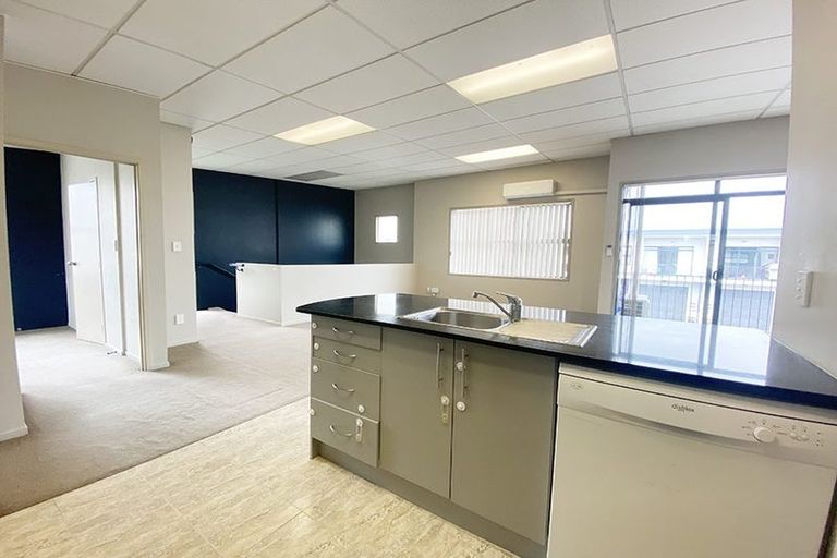 Photo of property in 7b/9 Laidlaw Way, East Tamaki, Auckland, 2019