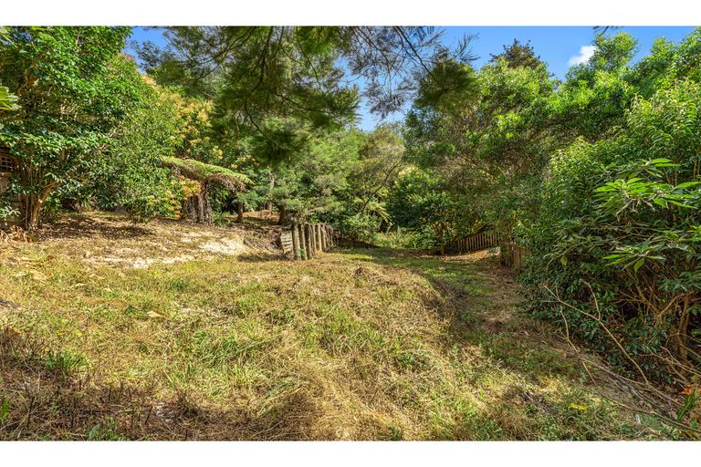 Photo of property in 3/796 Beach Road, Browns Bay, Auckland, 0630