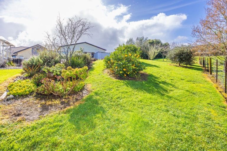 Photo of property in 32 Duval Way, Whatawhata, Hamilton, 3289