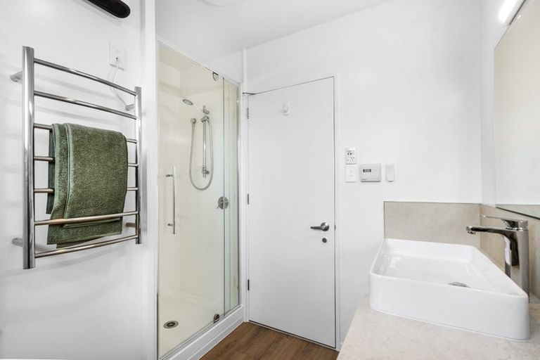 Photo of property in 5 Kaputone Place, Belfast, Christchurch, 8051