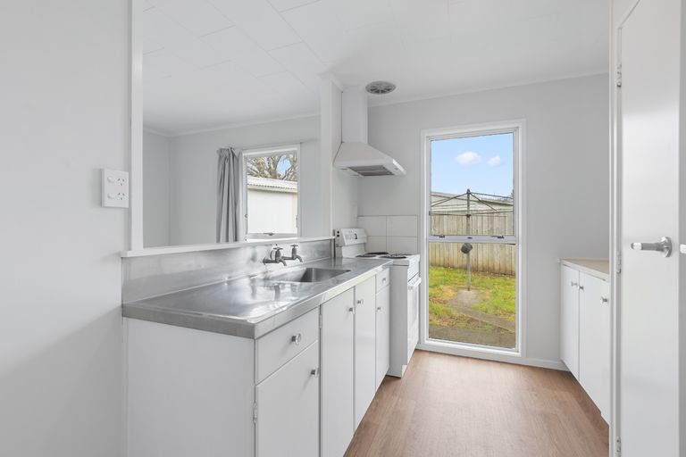 Photo of property in 12 Chantal Place, Red Hill, Papakura, 2110