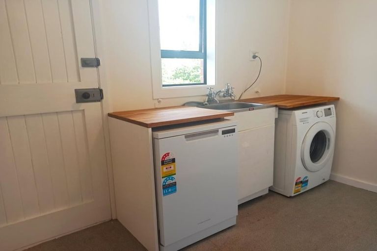 Photo of property in 1 Sickels Street, Fairfield, Dunedin, 9018