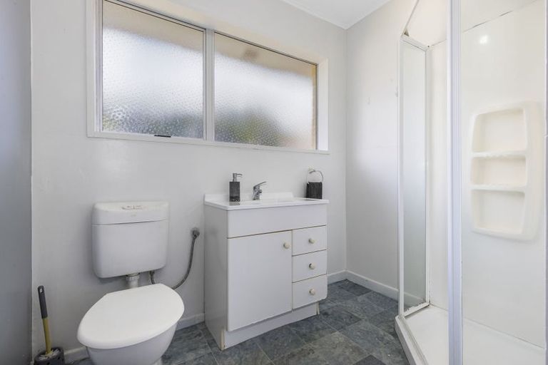 Photo of property in 5 Kanawa Street, Waikanae, 5036