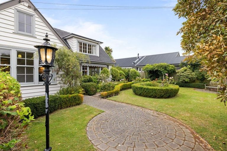 Photo of property in 231 Clyde Road, Burnside, Christchurch, 8053