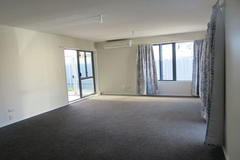 Photo of property in 1/6 Wharenui Road, Upper Riccarton, Christchurch, 8041