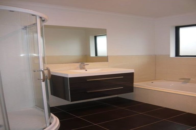 Photo of property in 64 Sirius Crescent, Rototuna North, Hamilton, 3210