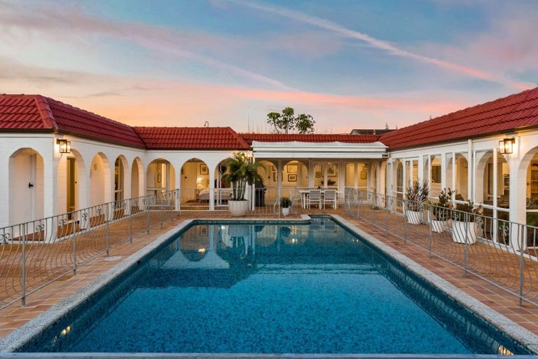 Photo of property in 51 Riverside Road, Orewa, 0931