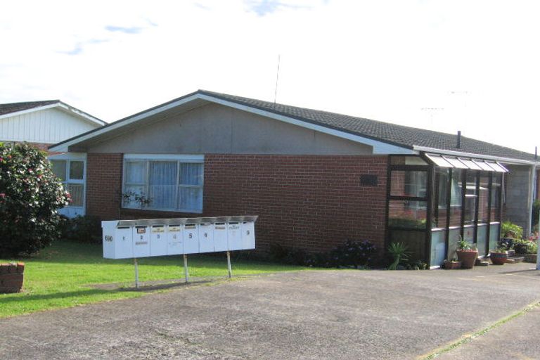 Photo of property in 12/690 Pakuranga Road, Howick, Auckland, 2010