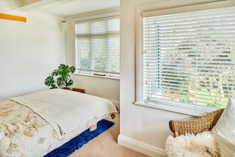 Photo of property in 9 Totara Street, Eastbourne, Lower Hutt, 5013