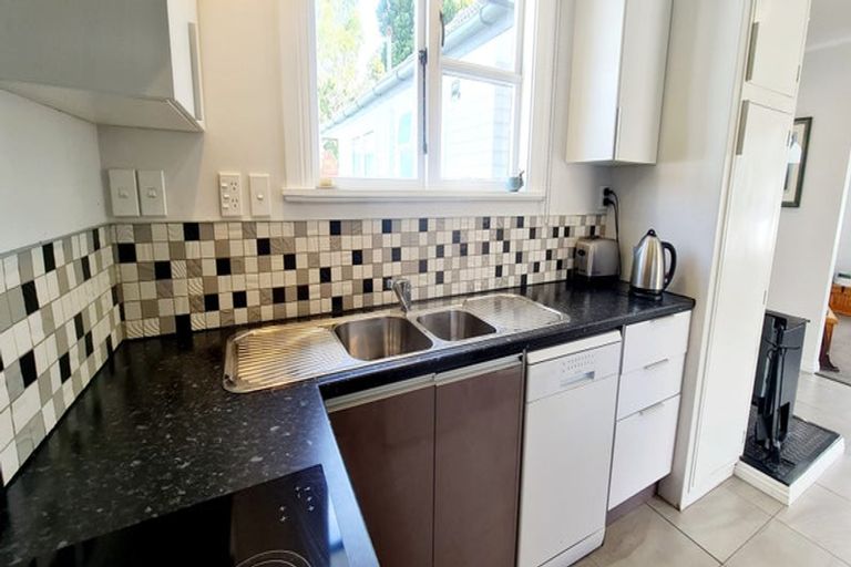 Photo of property in 32 Rimutaka Street, Trentham, Upper Hutt, 5018