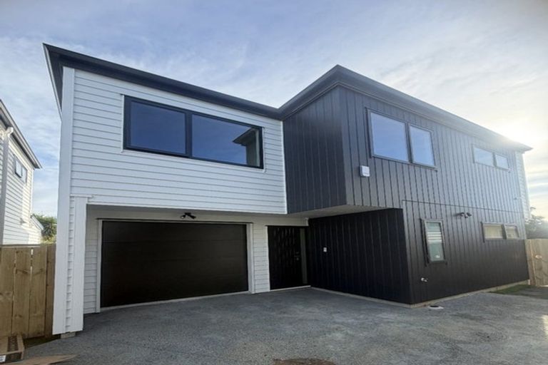 Photo of property in 51 Priestley Drive, Bucklands Beach, Auckland, 2014