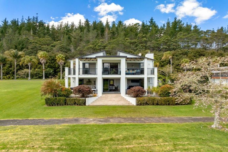 Photo of property in 124 Augusta Drive, Pauanui, Hikuai, 3579
