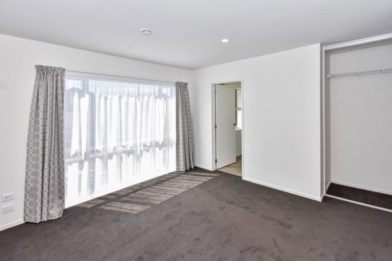 Photo of property in 6 Treestump Road, Takanini, 2112