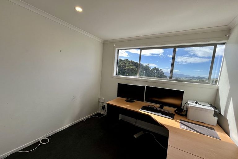 Photo of property in 2/127 Raroa Road, Aro Valley, Wellington, 6012