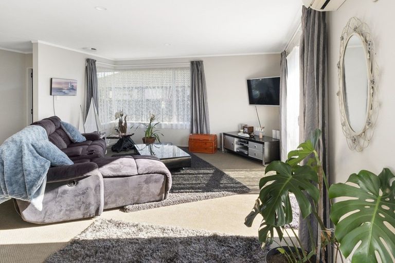 Photo of property in 9 Vining Crescent, Stoke, Nelson, 7011