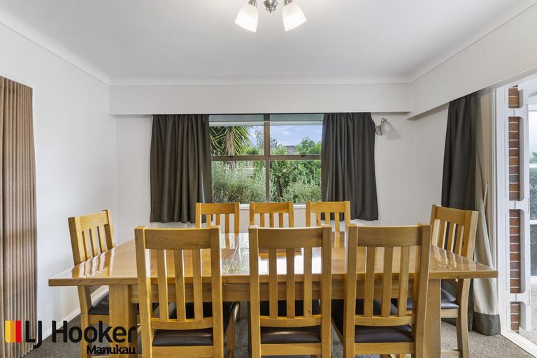 Photo of property in 328 Great South Road, Opaheke, Papakura, 2113