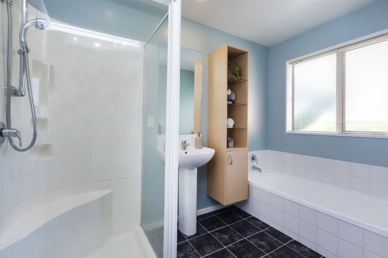 Photo of property in 2 Saracen Avenue, Northwood, Christchurch, 8051