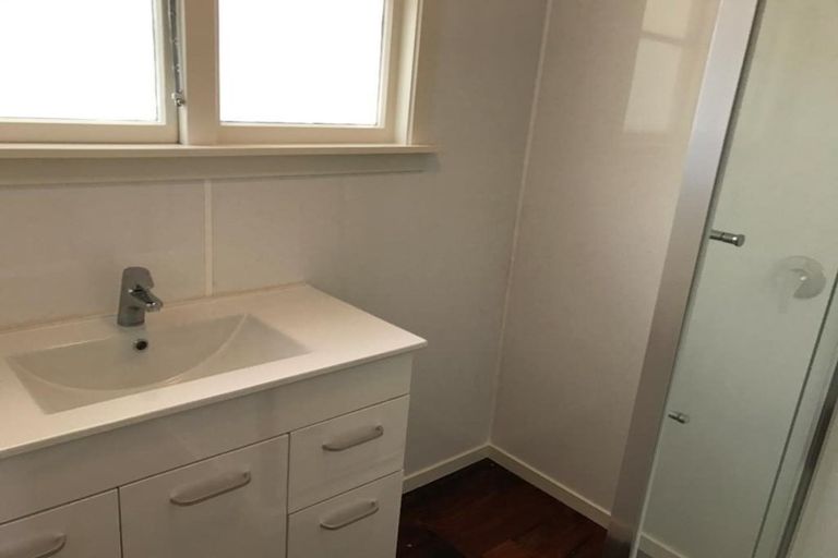 Photo of property in 43 Arthur Street, Upper Riccarton, Christchurch, 8041