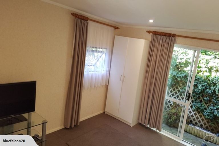 Photo of property in 30 John Gill Road, Shelly Park, Auckland, 2014