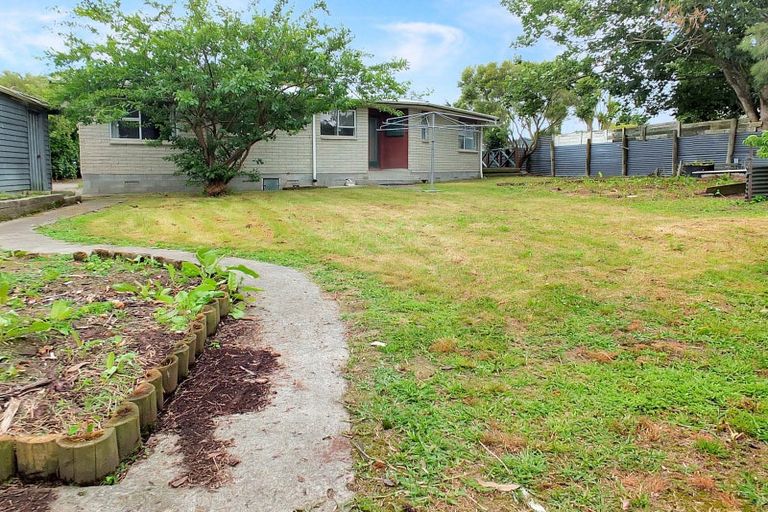 Photo of property in 7a Puketea Street, Tokomaru, Palmerston North, 4474