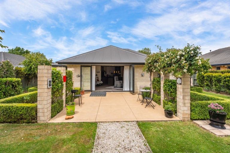 Photo of property in 34 Kensington Avenue, Rangiora, 7400