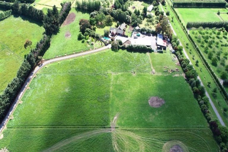 Photo of property in 484 Weedons Ross Road, West Melton, Christchurch, 7675