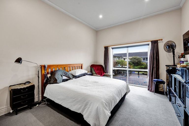 Photo of property in 39 Victoria Street, Hawera, 4610