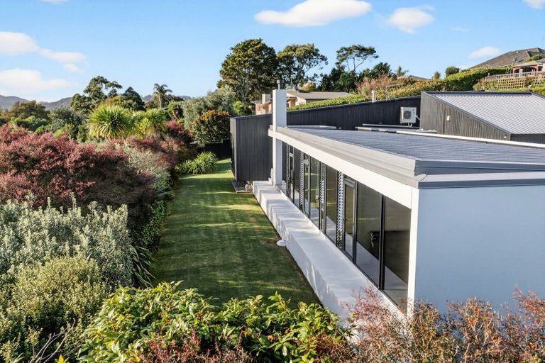 Photo of property in 53 Freshfields Road, Waimauku, 0812