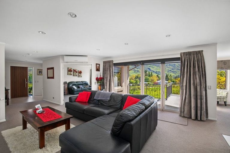 Photo of property in 126 Roxburgh East Road, Roxburgh East, Roxburgh, 9571