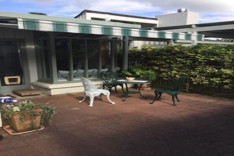 Photo of property in 19 Crisp Avenue, Pukekohe, 2120