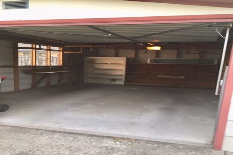 Photo of property in 5 Alpha Street, Papakura, 2110