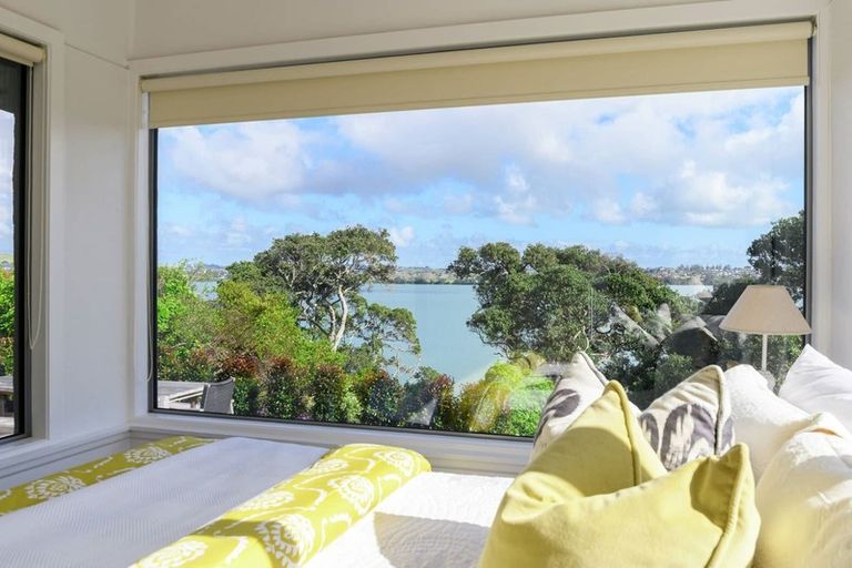 Photo of property in 26 Falstaff Place, Half Moon Bay, Auckland, 2012