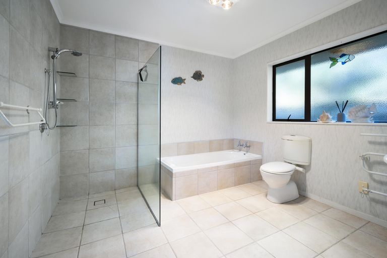 Photo of property in 12c Giesen Road, Feilding, 4702