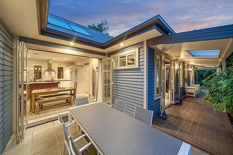 Photo of property in 18 Milesbrook Close, Rangiora, 7400