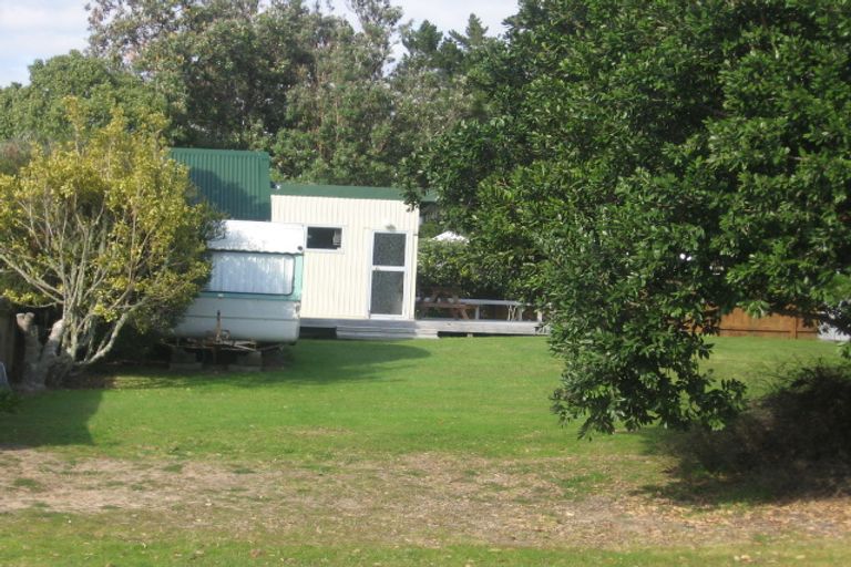 Photo of property in 229 Kenwood Drive, Matarangi, Whitianga, 3592