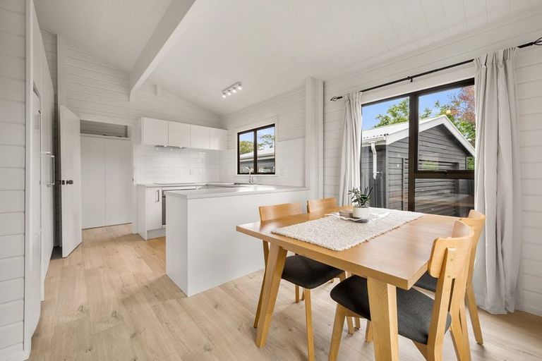 Photo of property in 19 Fernbrook Place, Mairehau, Christchurch, 8013