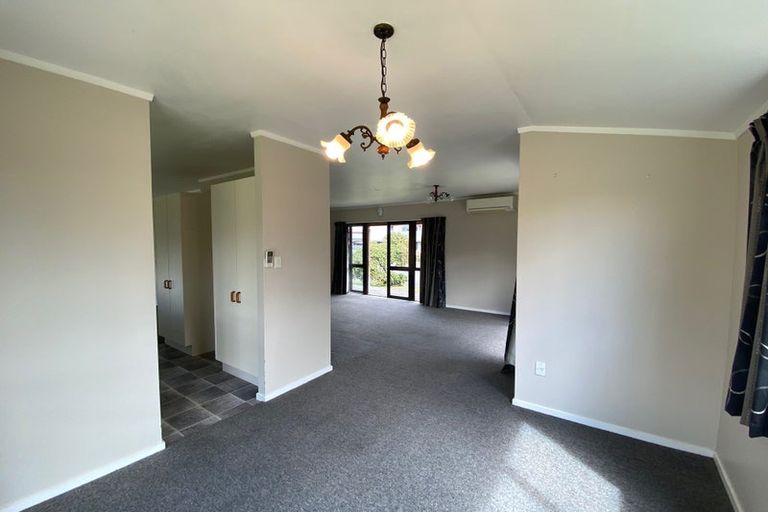 Photo of property in 5 Essendon Court, Glenview, Hamilton, 3206
